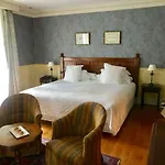 Chateau De Brindos 5*