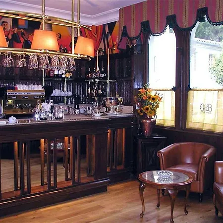 Chateau De Brindos Hotel