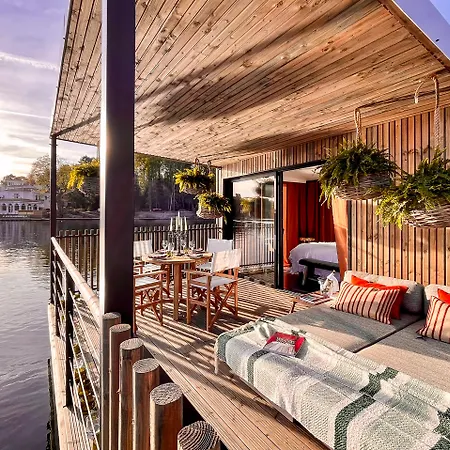 酒店 Chateau De Brindos