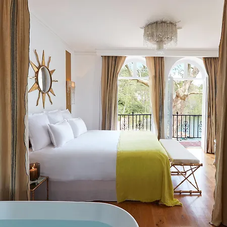 Chateau De Brindos 5* Anglet