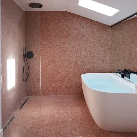 酒店 Chateau De Brindos 5*