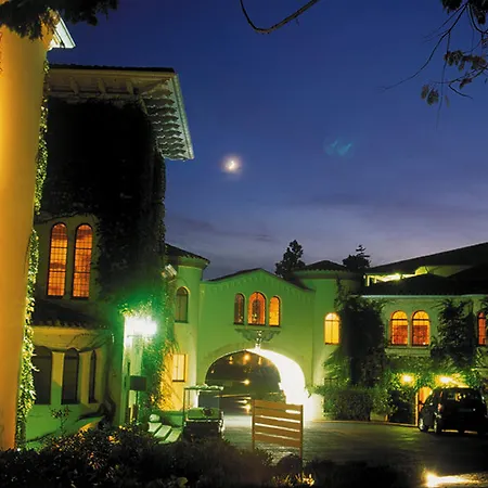 Chateau De Brindos 安格雷