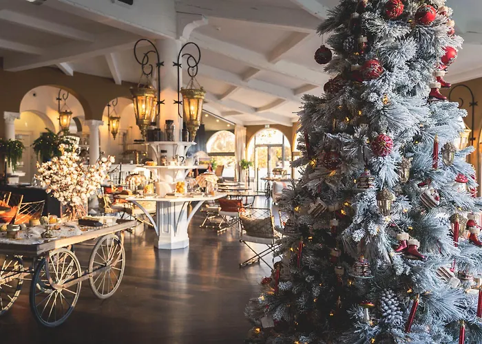 Hotel Chateau De Brindos