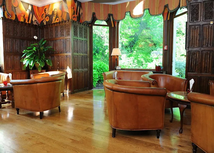 Chateau De Brindos 5* Anglet